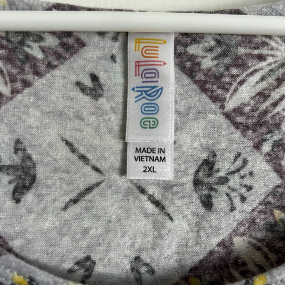 Top - Picture 4 of 4